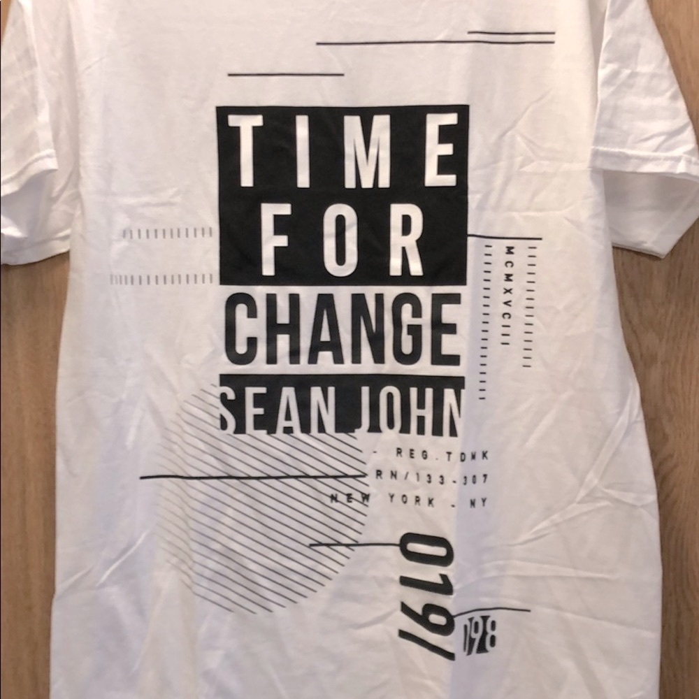 Sean john time for change T-Shirt white W/ black & grey graphics size M & L - Picture 2 of 6